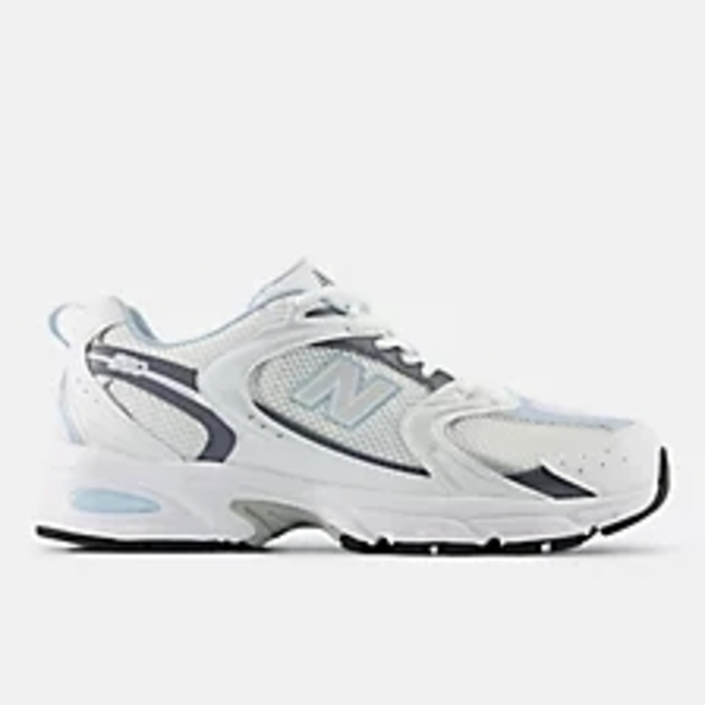 NWT New Balance White/Gray/Blue Sneakers. Women's Size 8